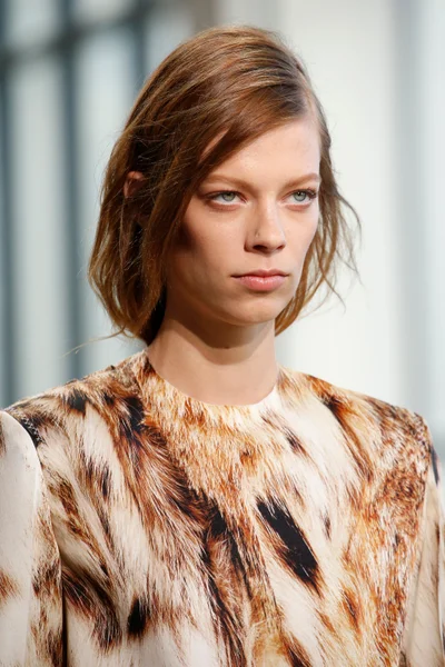 Look 51